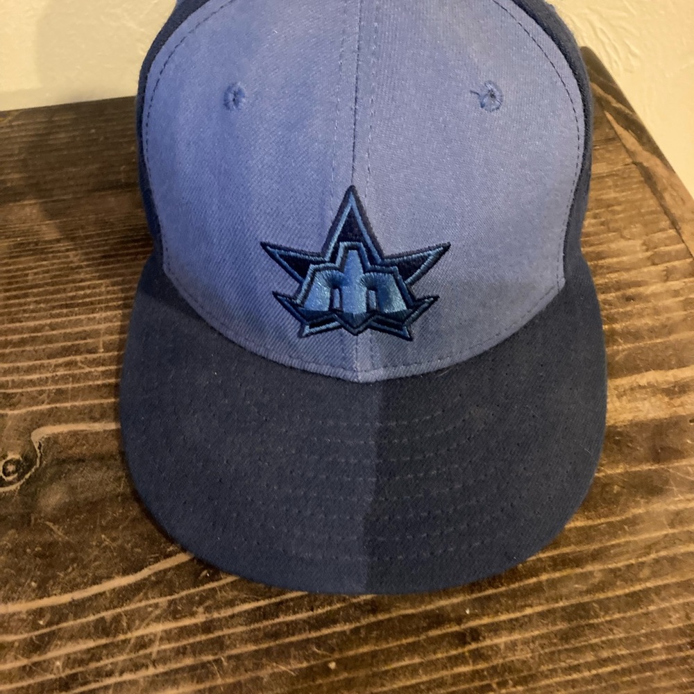 Men's New Era 59Fifty Seattle Mariners Hat 7 5/8 fitted.